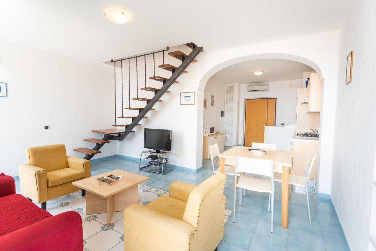 Luimar Holiday House Amalfi Esterno foto